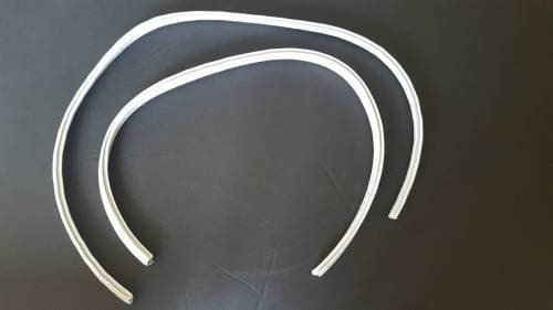 Mopar 1967-1974 A-body, 1966-1974 B-body Quarter Jamb Windlace-White